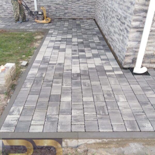 process-ukladki-noviy-gorod-colourmix-pod-kluch-min process-ukladki-noviy-gorod-colourmix-pod-kluch-min